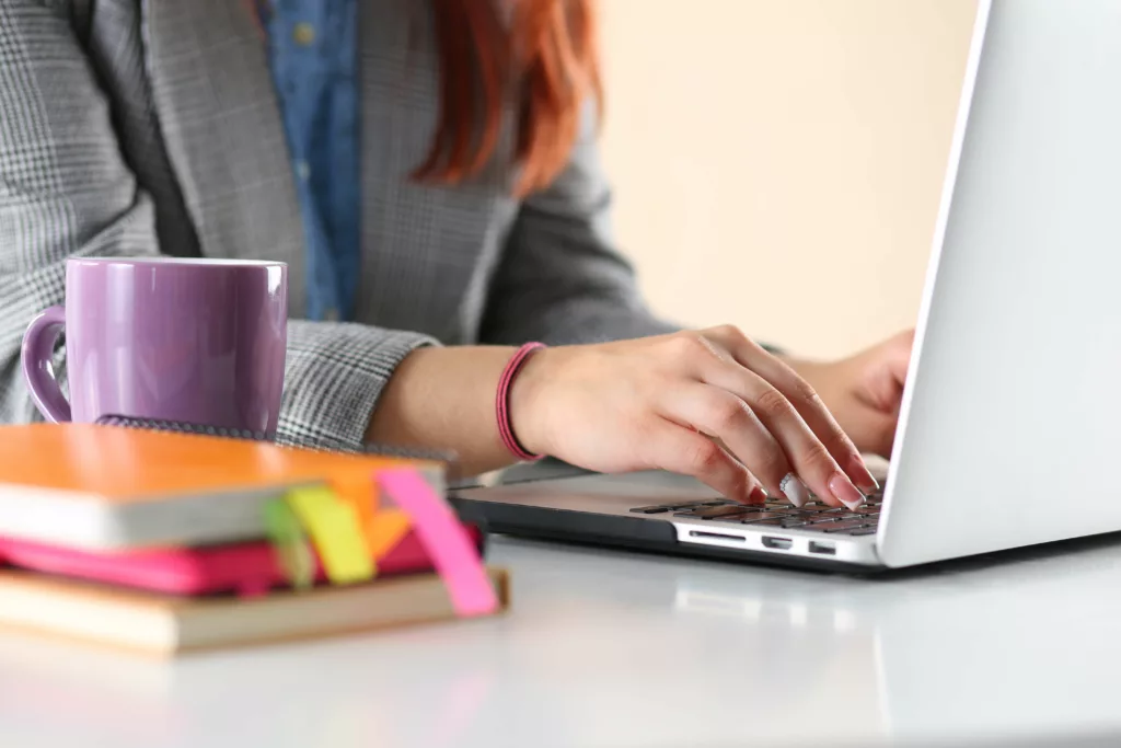 La rédaction web fait partie intégrante du brand content.