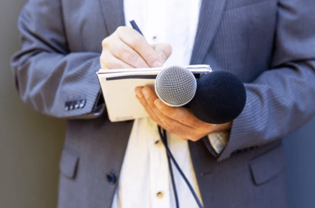 Les relations presse optimisent le SEO d'une entreprise à condition de cibler les bons médias. 