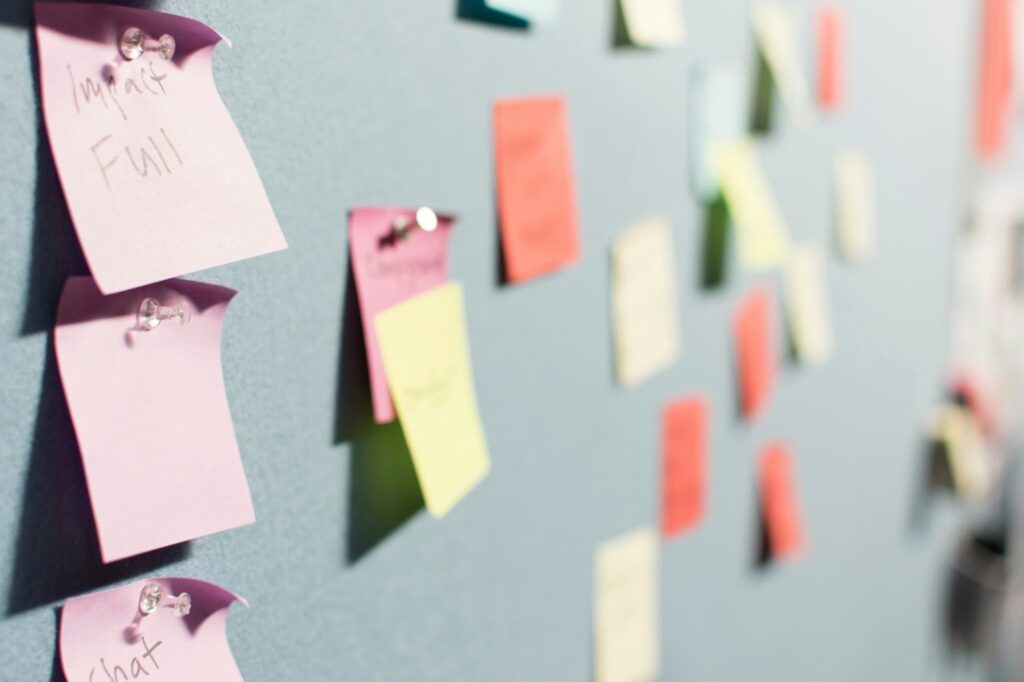Brainstorming pour définir le naming d'entreprise et trouver un nom de marque